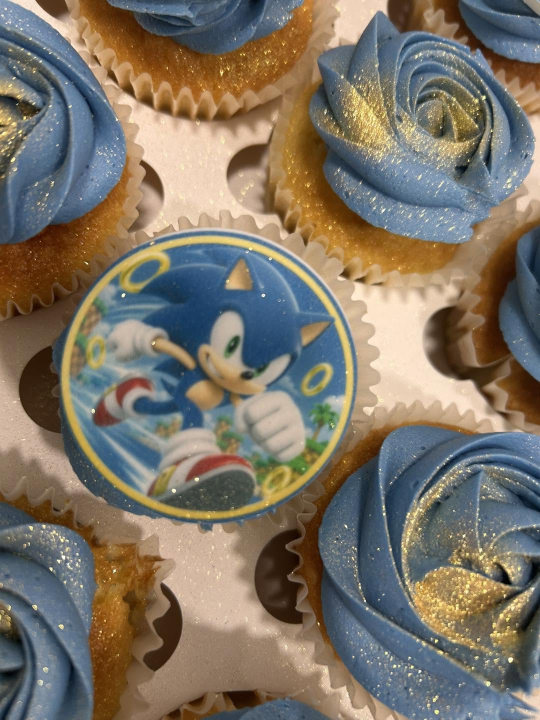 Themed cupcakes for a children’s party